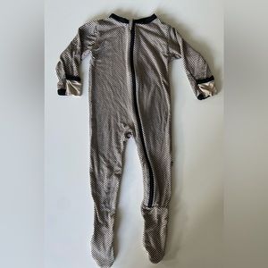 Kickee pants sleeper size 6-9 months